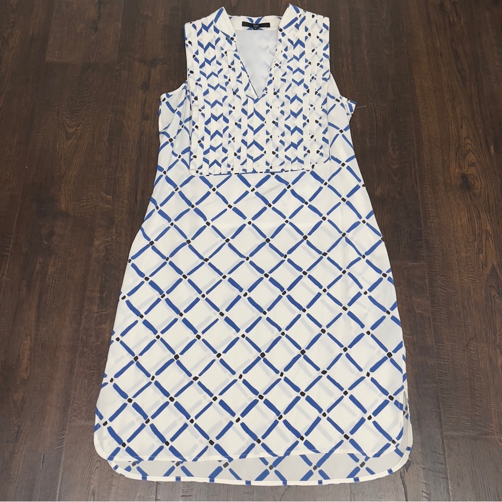 NWOT Tibi New York 100% Silk Pleated Sleeveless dress Size 6